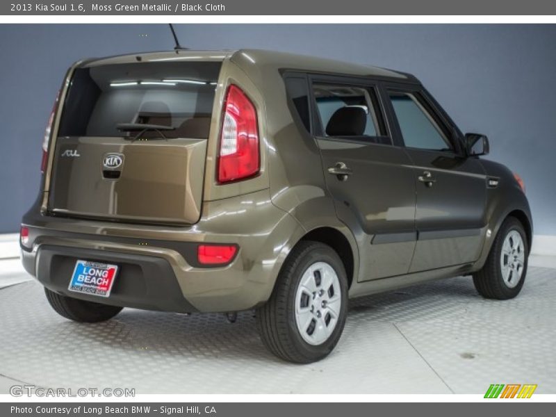 Moss Green Metallic / Black Cloth 2013 Kia Soul 1.6