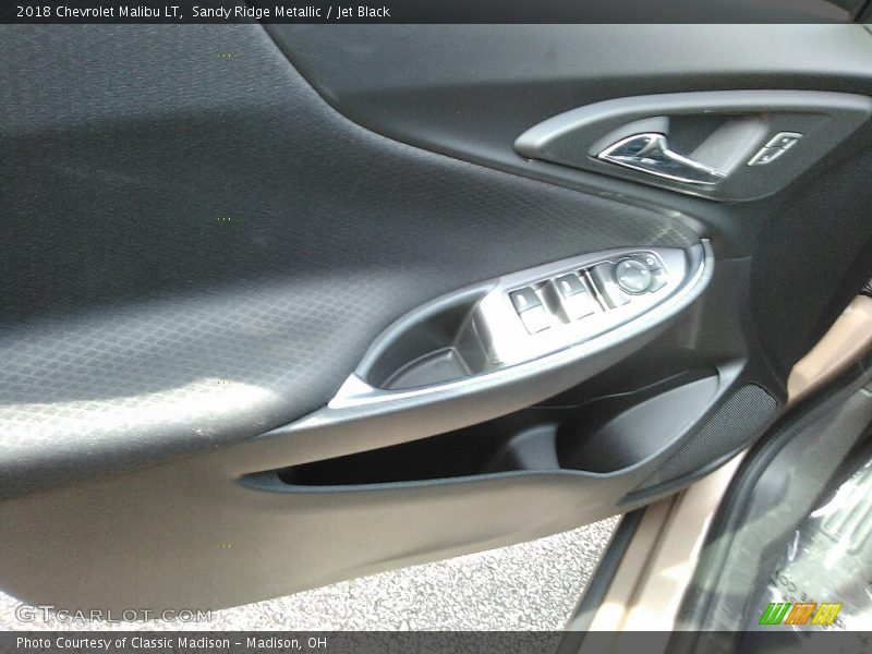 Sandy Ridge Metallic / Jet Black 2018 Chevrolet Malibu LT