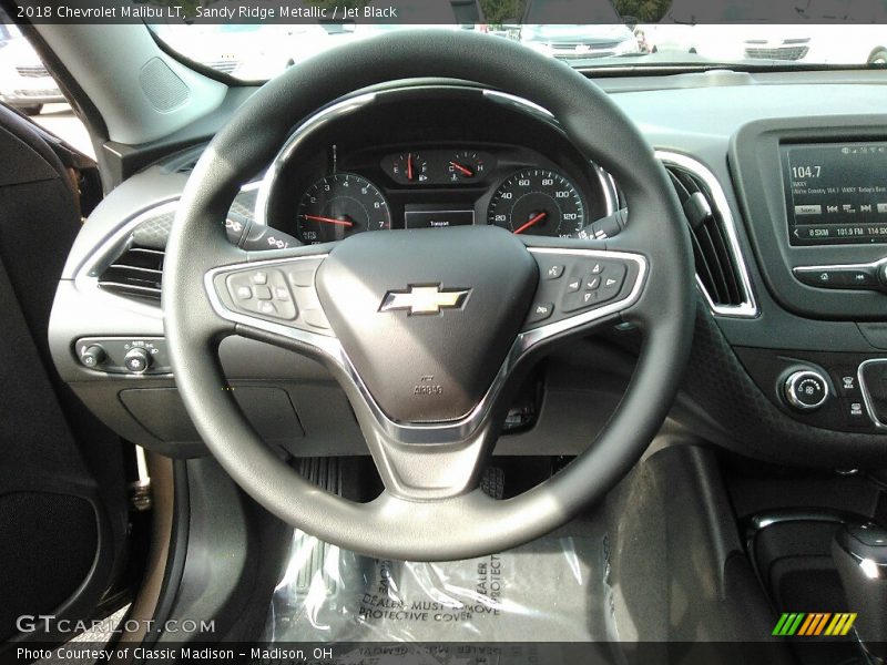 Sandy Ridge Metallic / Jet Black 2018 Chevrolet Malibu LT