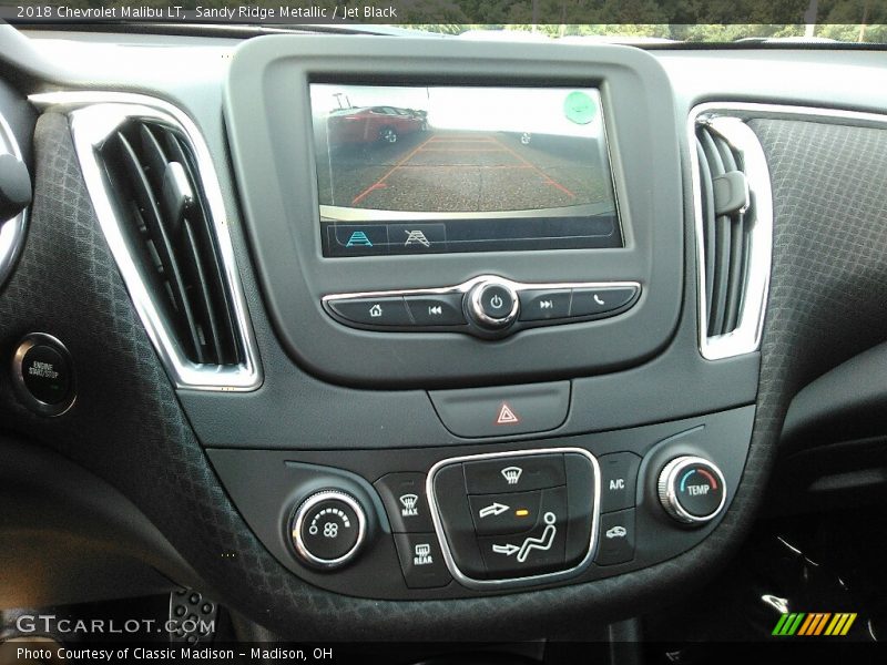Sandy Ridge Metallic / Jet Black 2018 Chevrolet Malibu LT