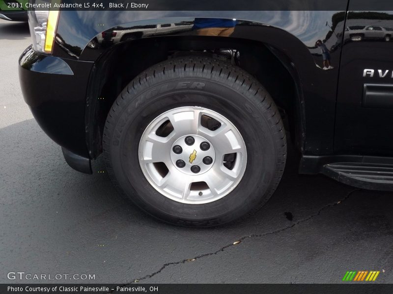 Black / Ebony 2011 Chevrolet Avalanche LS 4x4