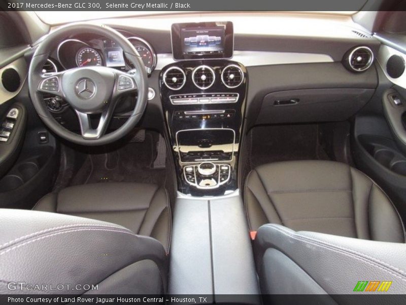 Selenite Grey Metallic / Black 2017 Mercedes-Benz GLC 300