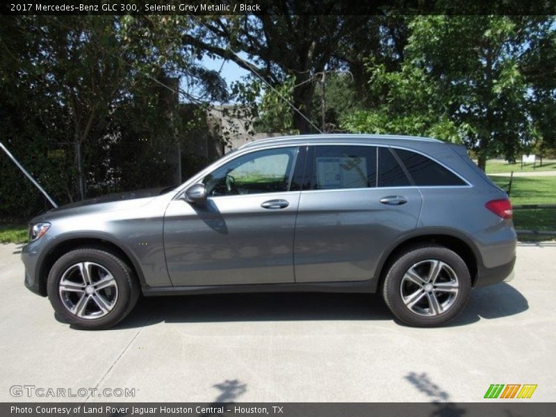 Selenite Grey Metallic / Black 2017 Mercedes-Benz GLC 300