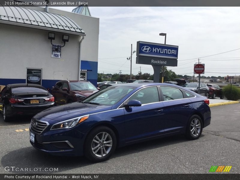 Lakeside Blue / Beige 2016 Hyundai Sonata SE