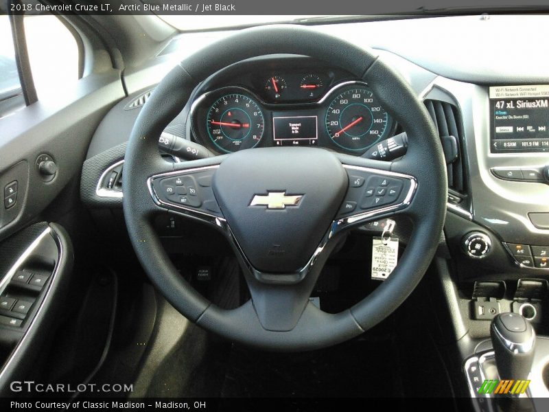 Arctic Blue Metallic / Jet Black 2018 Chevrolet Cruze LT