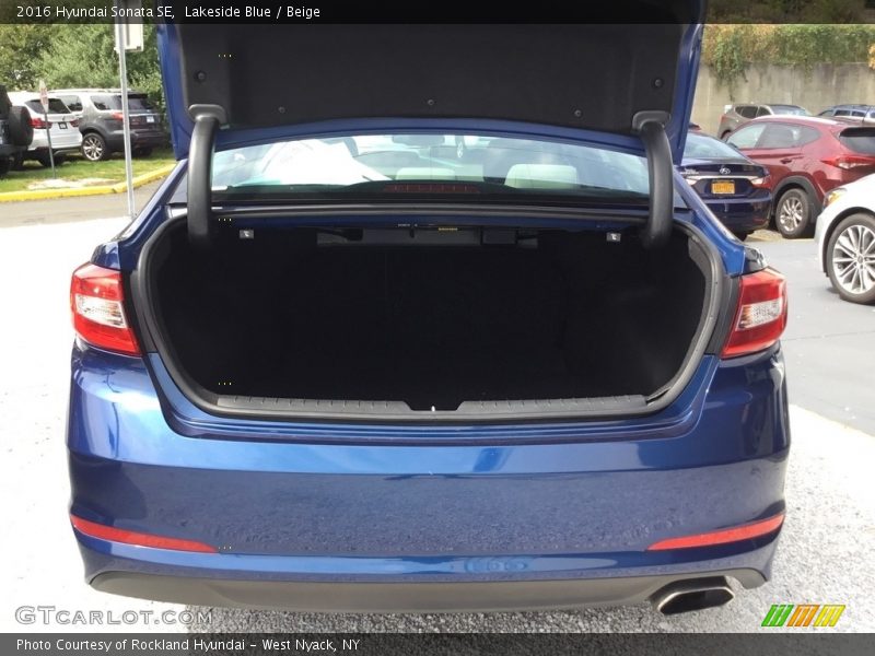 Lakeside Blue / Beige 2016 Hyundai Sonata SE