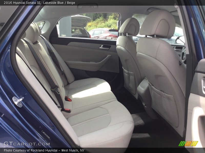 Lakeside Blue / Beige 2016 Hyundai Sonata SE