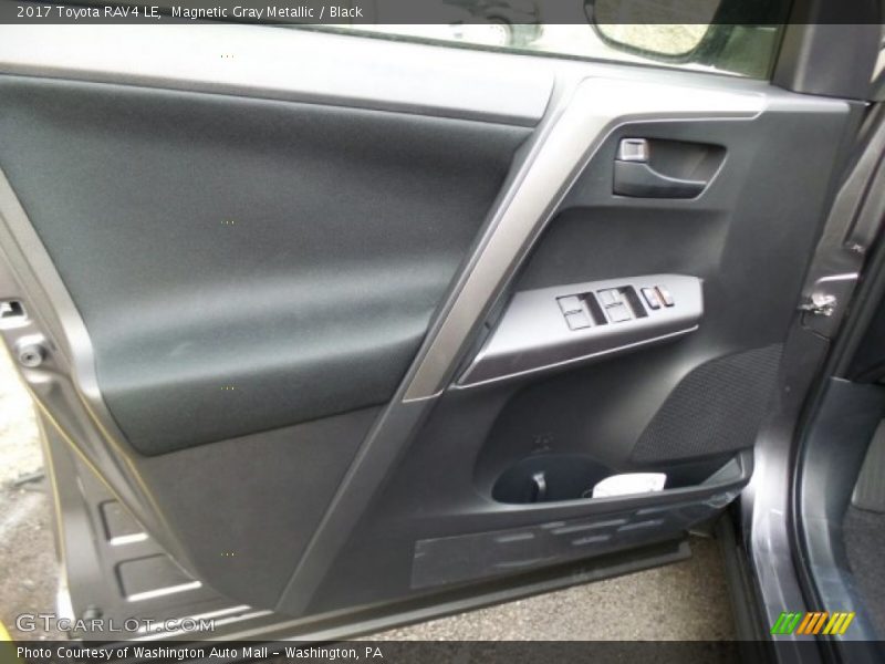 Magnetic Gray Metallic / Black 2017 Toyota RAV4 LE