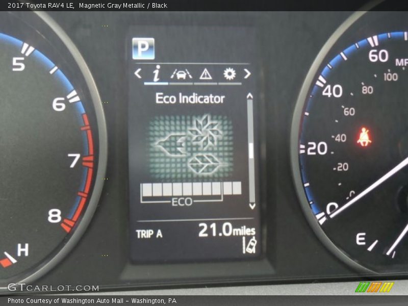 Magnetic Gray Metallic / Black 2017 Toyota RAV4 LE
