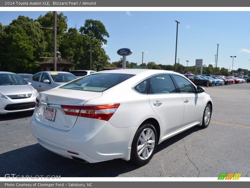 Blizzard Pearl / Almond 2014 Toyota Avalon XLE