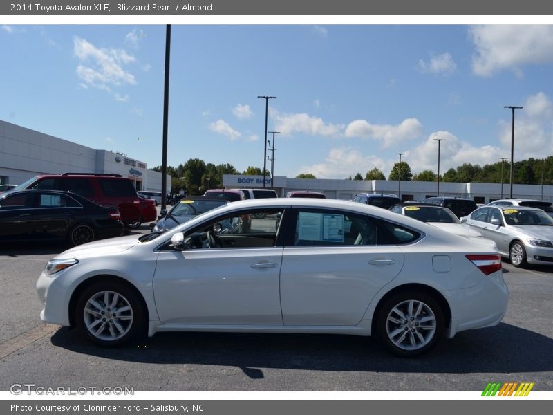 Blizzard Pearl / Almond 2014 Toyota Avalon XLE