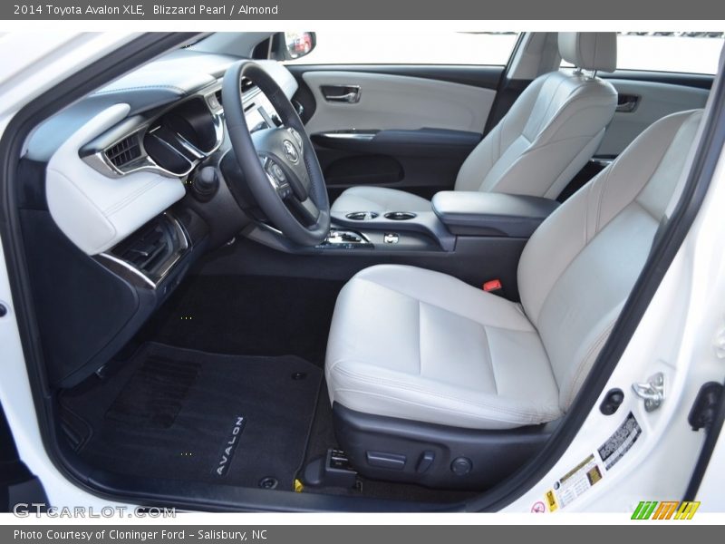 Blizzard Pearl / Almond 2014 Toyota Avalon XLE