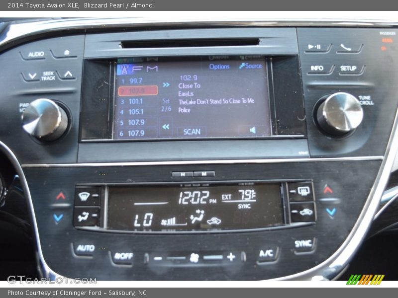 Blizzard Pearl / Almond 2014 Toyota Avalon XLE