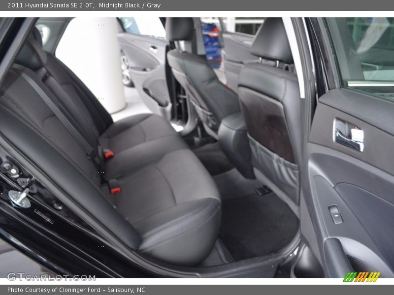 Midnight Black / Gray 2011 Hyundai Sonata SE 2.0T