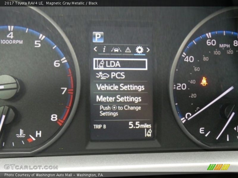 Magnetic Gray Metallic / Black 2017 Toyota RAV4 LE