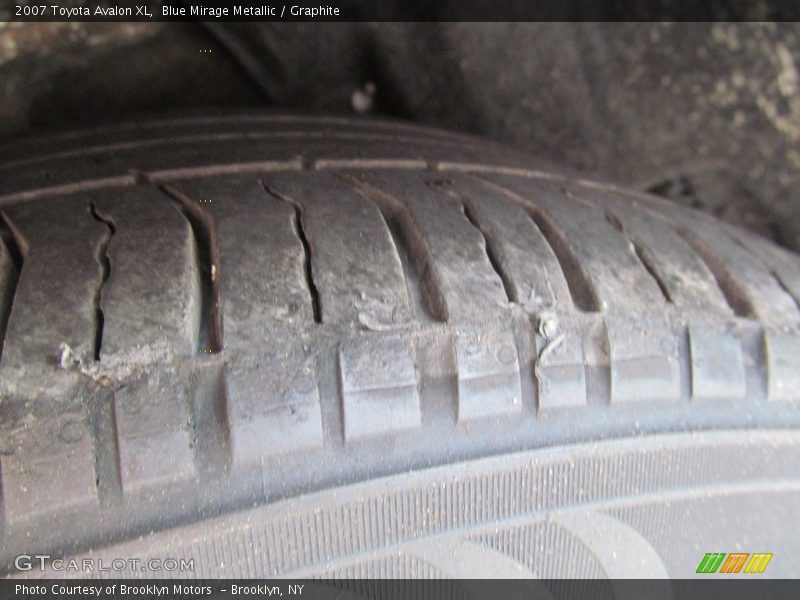 Blue Mirage Metallic / Graphite 2007 Toyota Avalon XL
