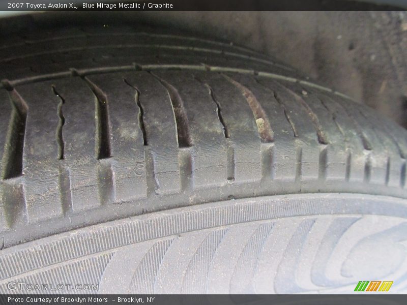 Blue Mirage Metallic / Graphite 2007 Toyota Avalon XL