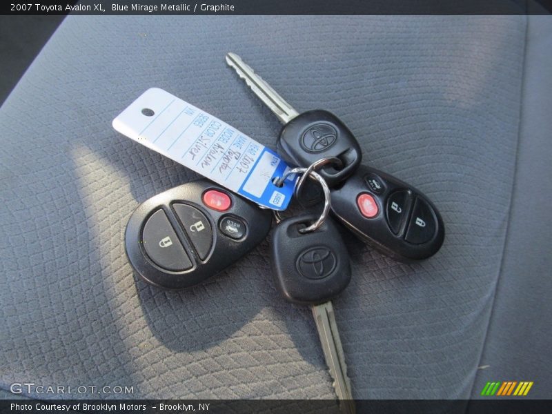 Blue Mirage Metallic / Graphite 2007 Toyota Avalon XL