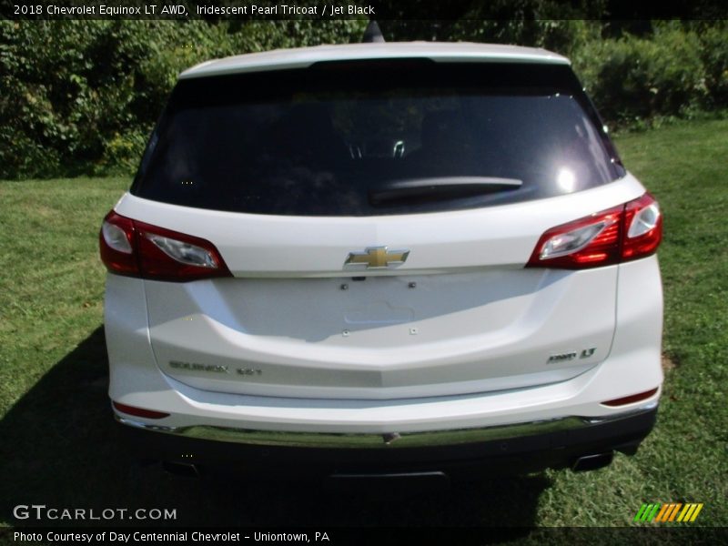 Iridescent Pearl Tricoat / Jet Black 2018 Chevrolet Equinox LT AWD