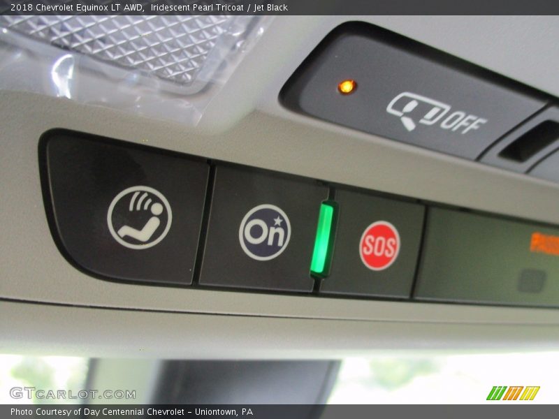 Iridescent Pearl Tricoat / Jet Black 2018 Chevrolet Equinox LT AWD