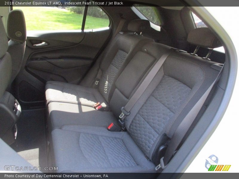 Iridescent Pearl Tricoat / Jet Black 2018 Chevrolet Equinox LT AWD