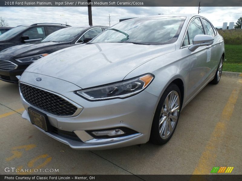 Front 3/4 View of 2018 Fusion Platinum
