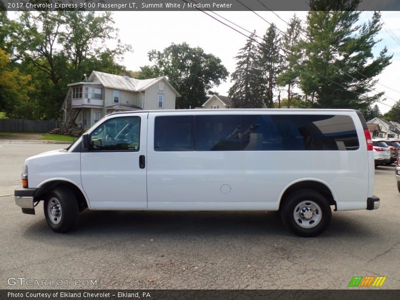 Summit White / Medium Pewter 2017 Chevrolet Express 3500 Passenger LT