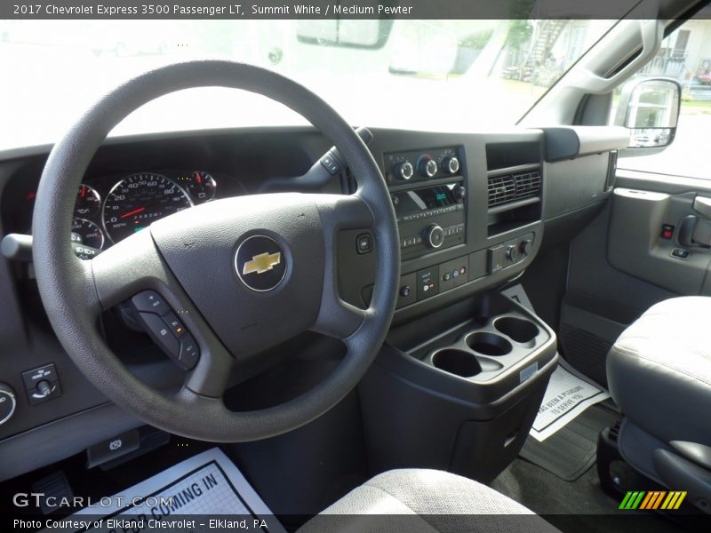 Summit White / Medium Pewter 2017 Chevrolet Express 3500 Passenger LT