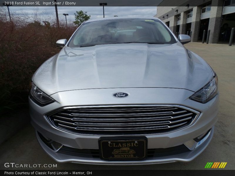 Ingot Silver / Ebony 2018 Ford Fusion SE