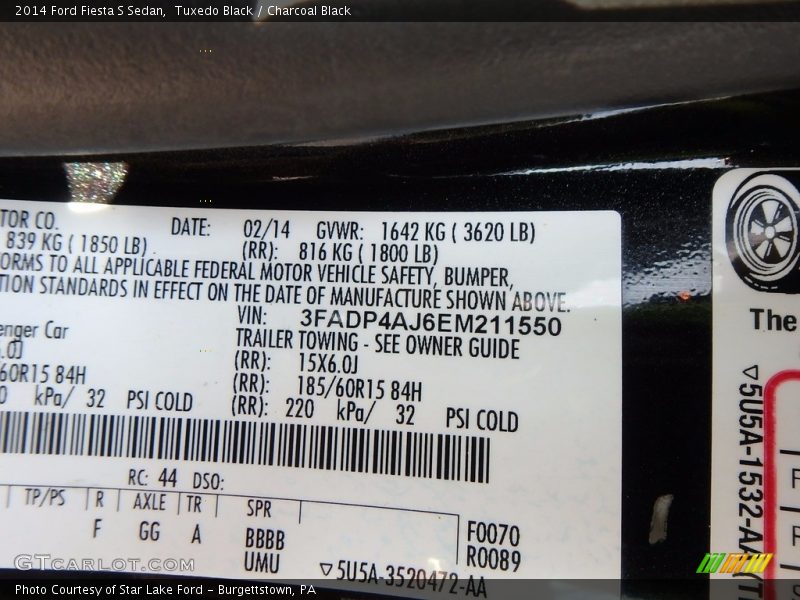 Tuxedo Black / Charcoal Black 2014 Ford Fiesta S Sedan