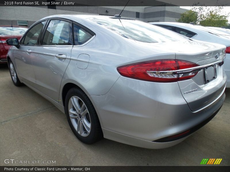 Ingot Silver / Ebony 2018 Ford Fusion SE