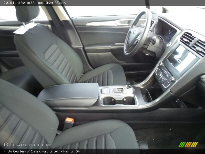 Ingot Silver / Ebony 2018 Ford Fusion SE