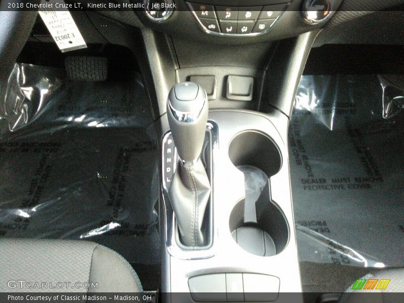 Kinetic Blue Metallic / Jet Black 2018 Chevrolet Cruze LT