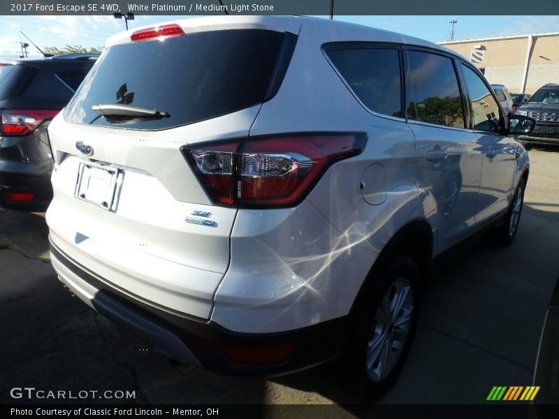 White Platinum / Medium Light Stone 2017 Ford Escape SE 4WD