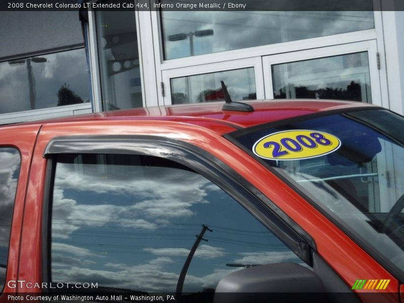 Inferno Orange Metallic / Ebony 2008 Chevrolet Colorado LT Extended Cab 4x4