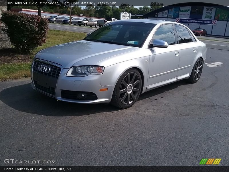 Light Silver Metallic / Black/Silver 2005 Audi S4 4.2 quattro Sedan