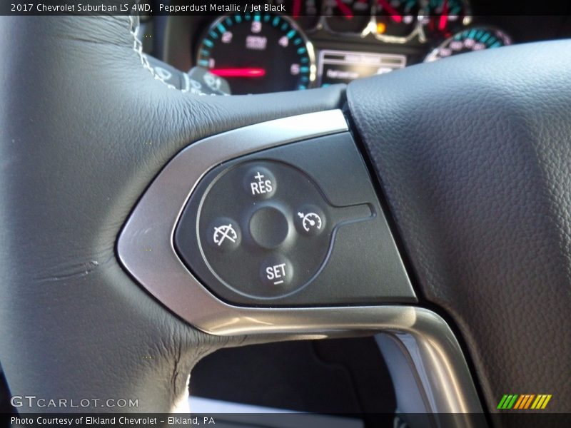 Pepperdust Metallic / Jet Black 2017 Chevrolet Suburban LS 4WD