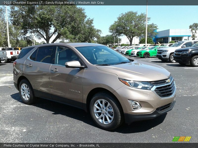 Sandy Ridge Metallic / Medium Ash Gray 2018 Chevrolet Equinox LT