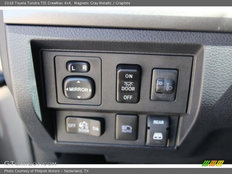 Magnetic Gray Metallic / Graphite 2018 Toyota Tundra TSS CrewMax 4x4