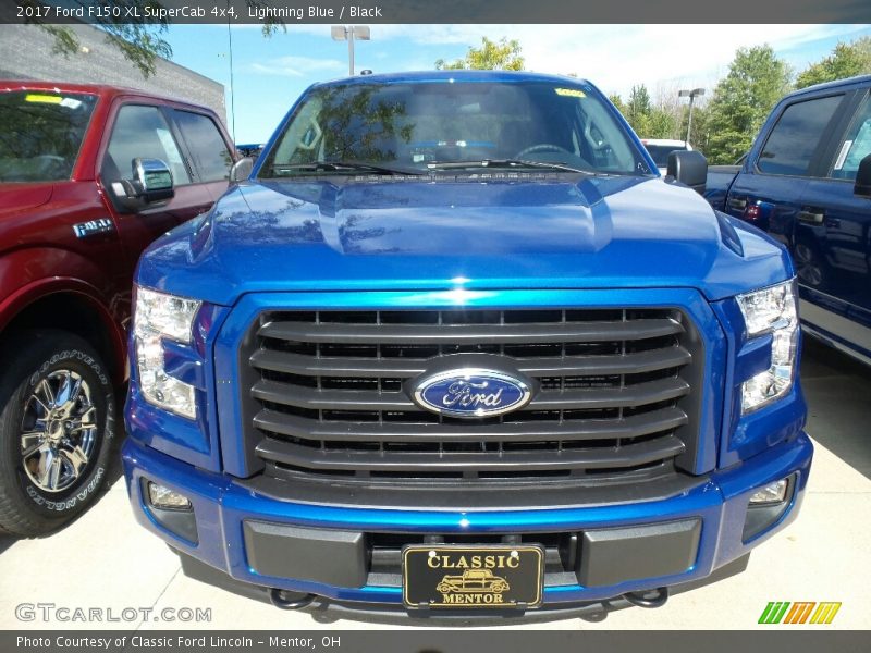 Lightning Blue / Black 2017 Ford F150 XL SuperCab 4x4
