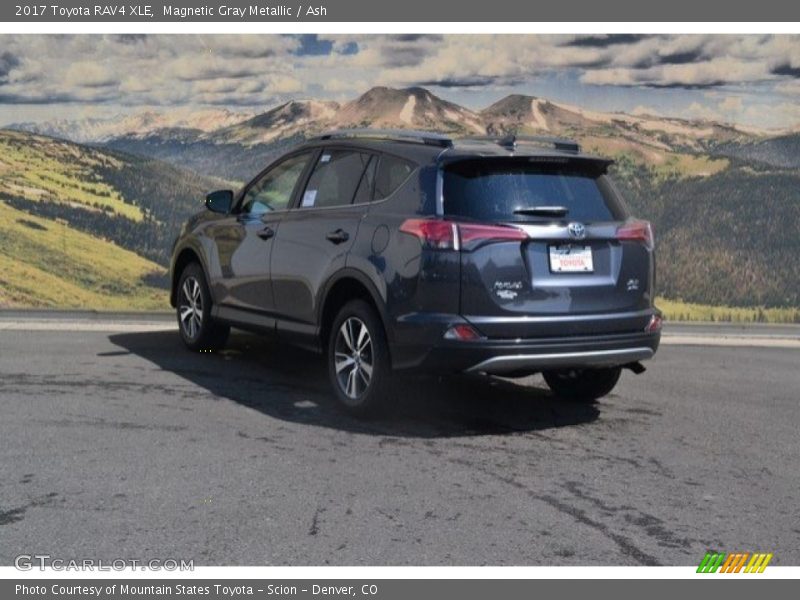 Magnetic Gray Metallic / Ash 2017 Toyota RAV4 XLE