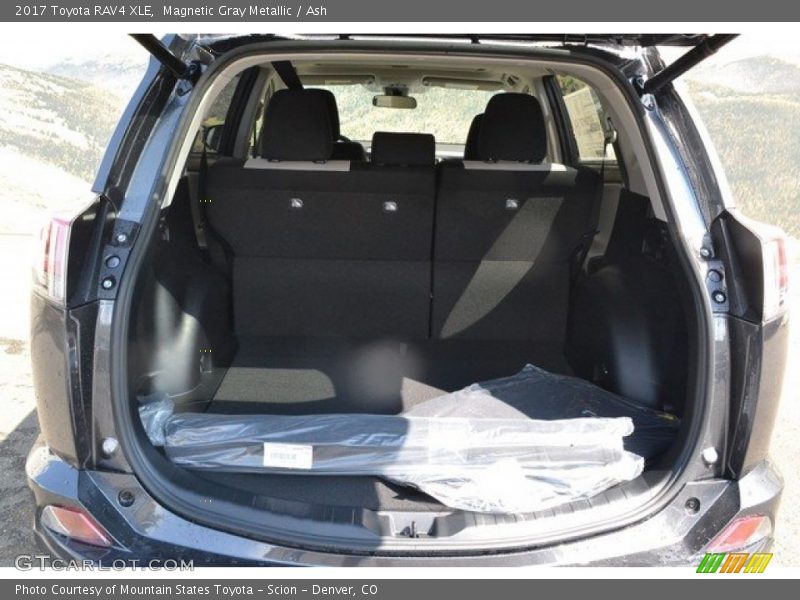 Magnetic Gray Metallic / Ash 2017 Toyota RAV4 XLE