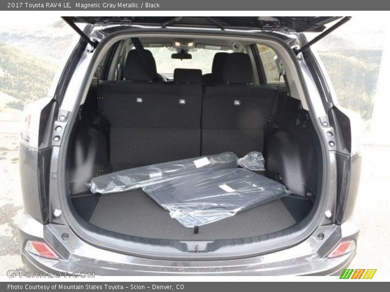 Magnetic Gray Metallic / Black 2017 Toyota RAV4 LE