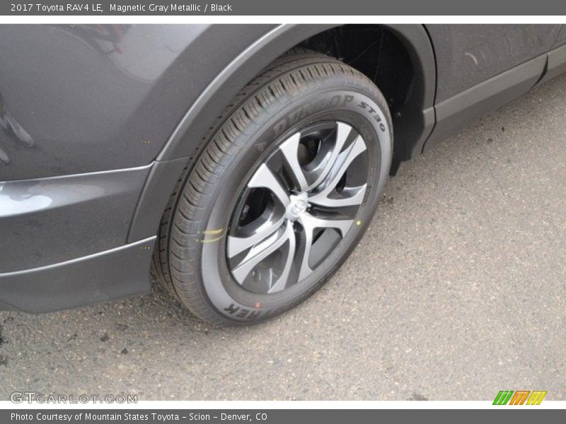 Magnetic Gray Metallic / Black 2017 Toyota RAV4 LE