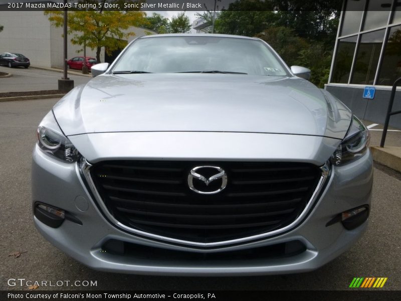 Sonic Silver Metallic / Black 2017 Mazda MAZDA3 Touring 5 Door