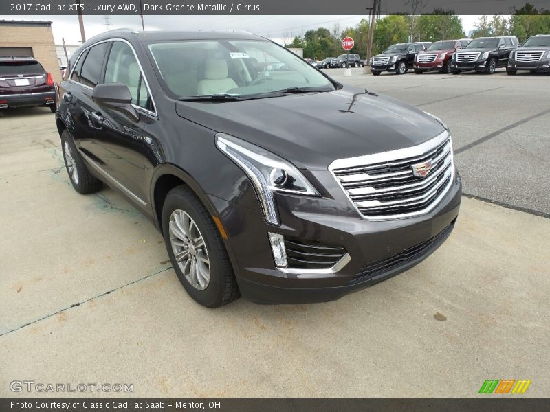 Dark Granite Metallic / Cirrus 2017 Cadillac XT5 Luxury AWD