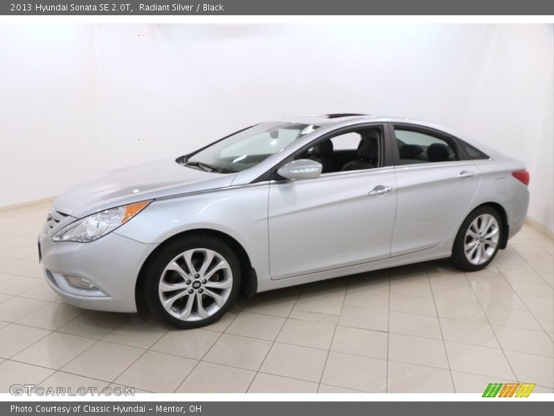 Radiant Silver / Black 2013 Hyundai Sonata SE 2.0T