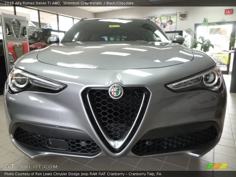 Stromboli Gray Metallic / Black/Chocolate 2018 Alfa Romeo Stelvio Ti AWD