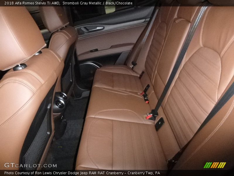 Stromboli Gray Metallic / Black/Chocolate 2018 Alfa Romeo Stelvio Ti AWD