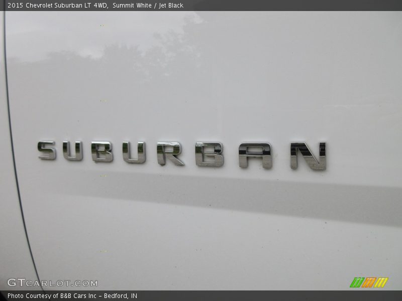 Summit White / Jet Black 2015 Chevrolet Suburban LT 4WD
